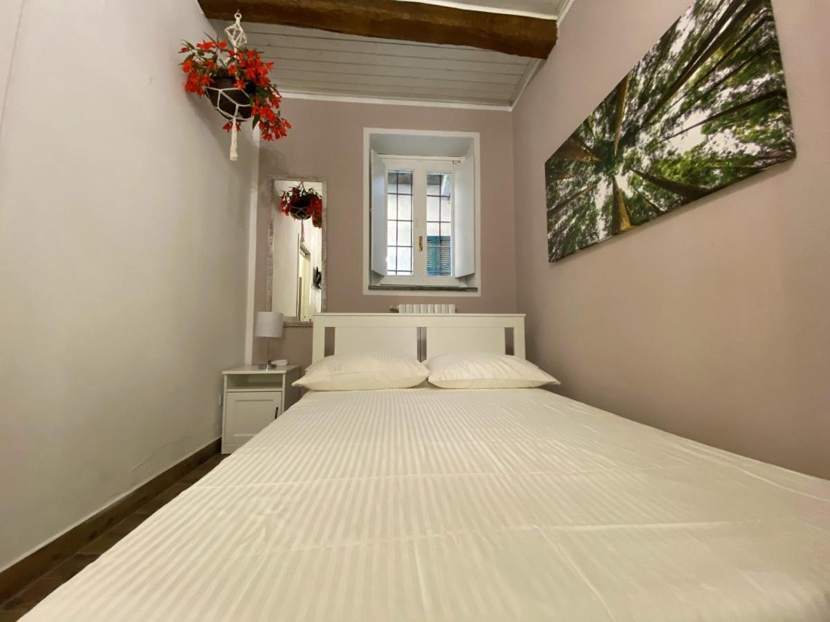 Ferienwohnung Nicolaus Sesto Calende Exterior foto