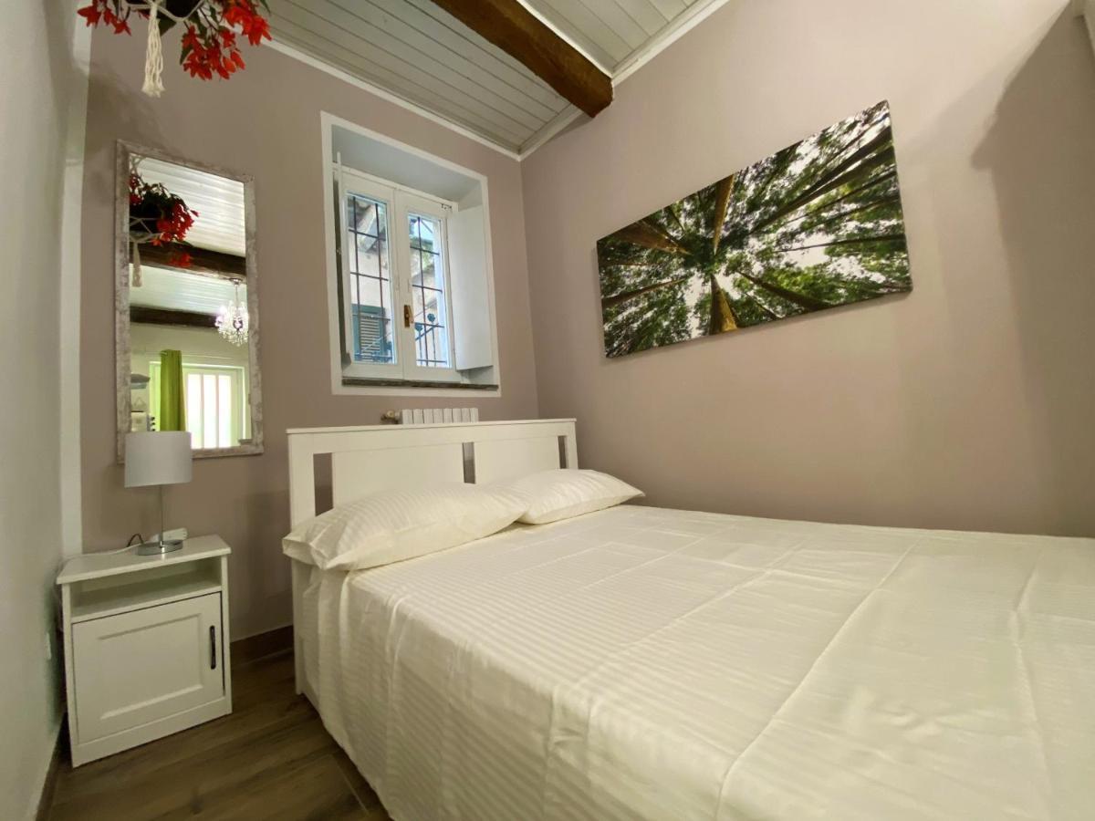 Ferienwohnung Nicolaus Sesto Calende Exterior foto